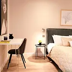 公寓 King Size Bed, Centre, Long Offers, Fast Wifi, Fully Equipped Kitchen, Dedicated Work Place 利兹