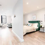 公寓 King Size Bed, Centre, Long Offers, Fast Wifi, Fully Equipped Kitchen, Dedicated Work Place