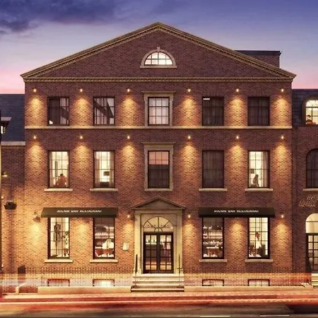 King Size Bed, Centre, Long Offers, Fast Wifi, Fully Equipped Kitchen, Dedicated Work Place Apartament