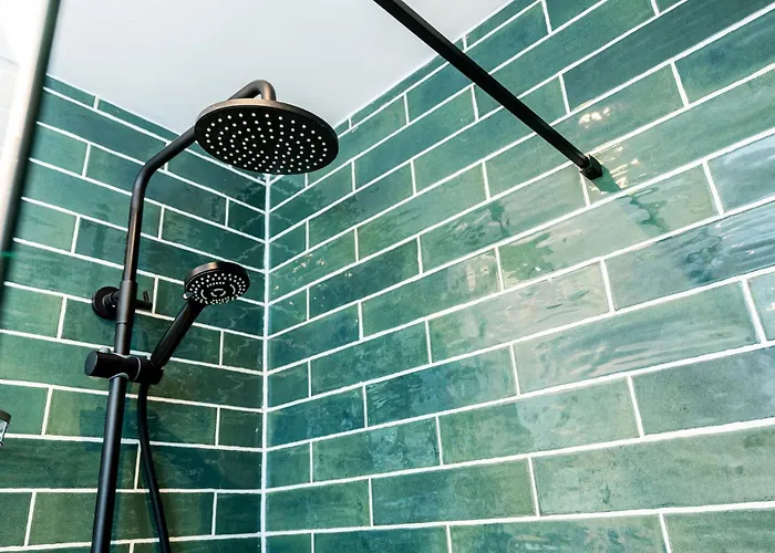 King Size Bed, Centre, Long Offers, Fast Wifi, Fully Equipped Kitchen, Dedicated Work Place Leeds (West Yorkshire)