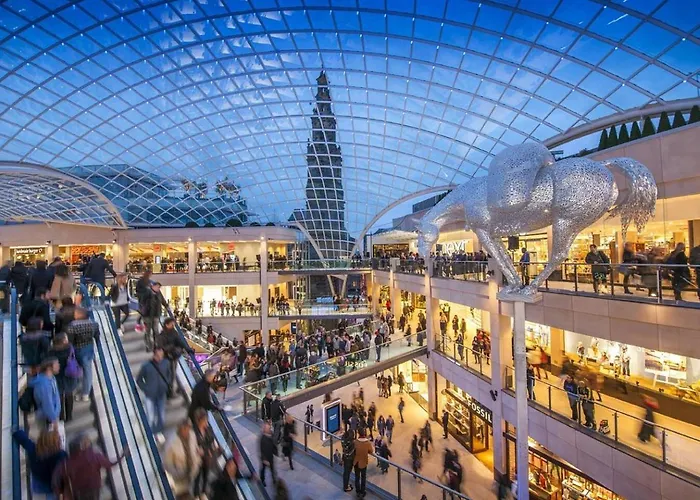 King Size Bed, Centre, Long Offers, Fast Wifi, Fully Equipped Kitchen, Dedicated Work Place *