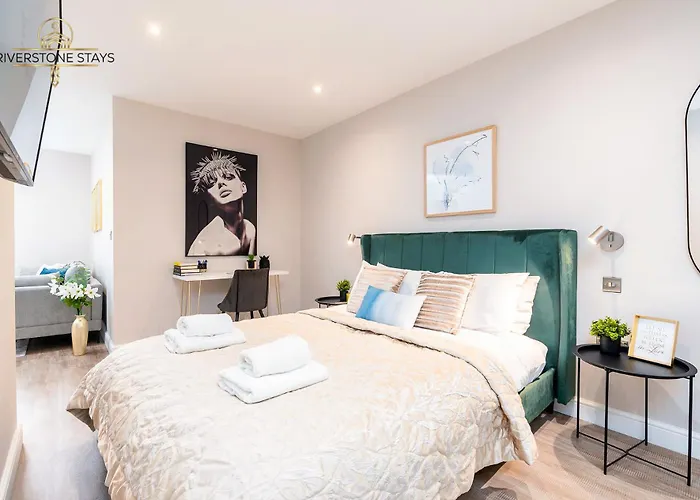 King Size Bed, Centre, Long Offers, Fast Wifi, Fully Equipped Kitchen, Dedicated Work Place Lejlighed *