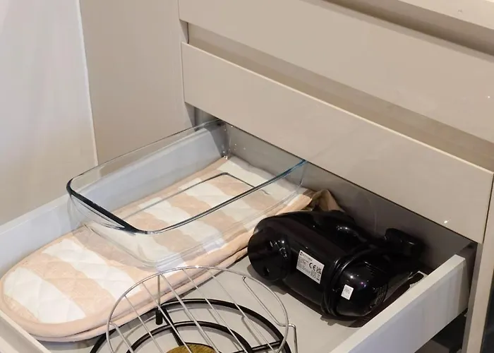 Apartment King Size Bed, Centre, Long Offers, Fast Wifi, Fully Equipped Kitchen, Dedicated Work Place Leeds (West Yorkshire)