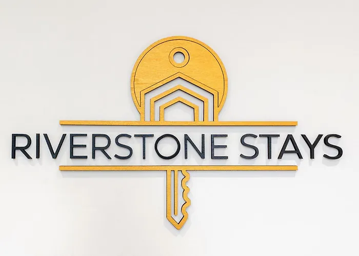 Apartment King Size Bed, Centre, Long Offers, Fast Wifi, Fully Equipped Kitchen, Dedicated Work Place *